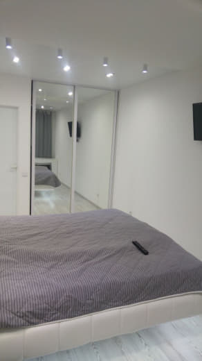 Стекло для шкафа: пример вставки